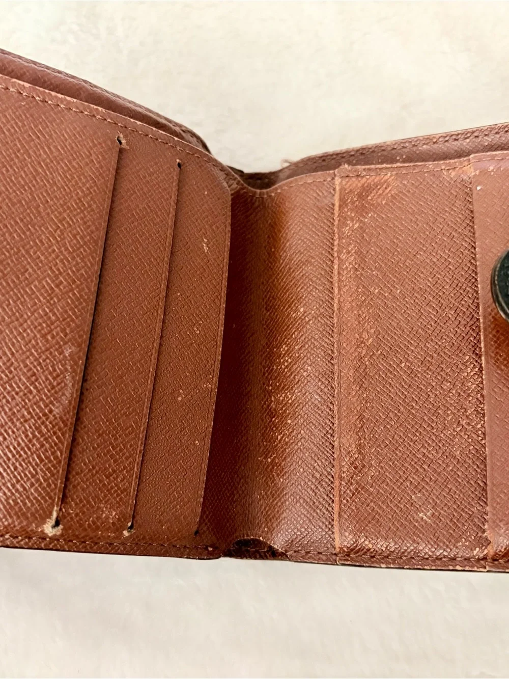 Louis Vuittom Monogram small wallet